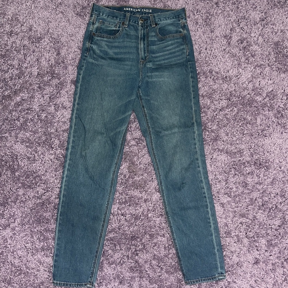 american eagle high rise mom jeans